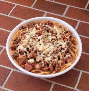 Macarrão à Bolonhesa com Bacon Delicioso (P ou G)